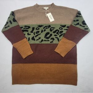 OTT Oversized Color-block Leopard Sweater